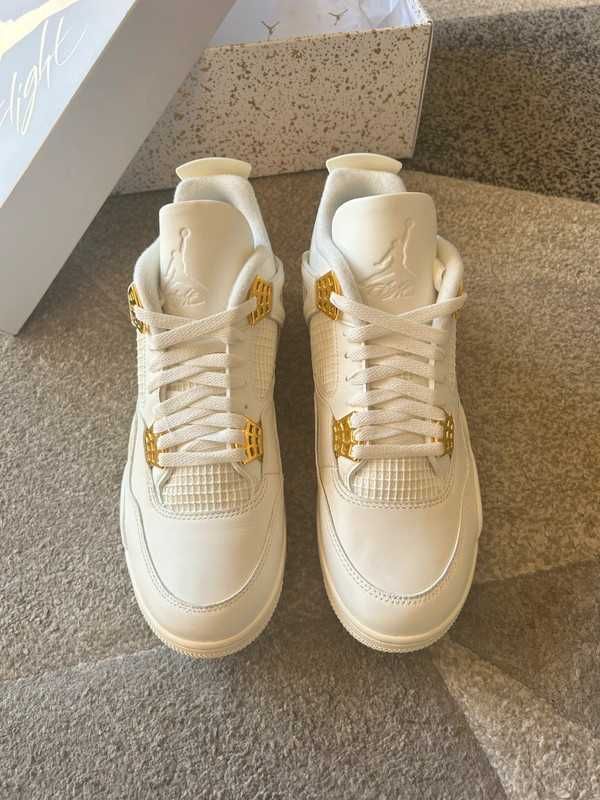 Jordan 4 Retro Metallic Gold R.46