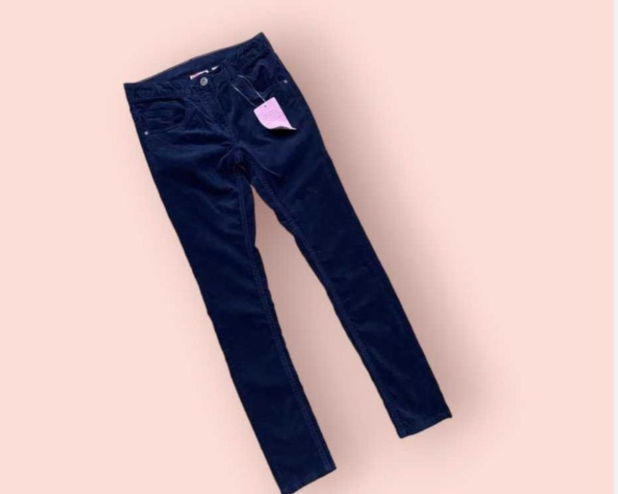 Вельветові легінси, штани для  дівчат, фирми Alive та OVS.