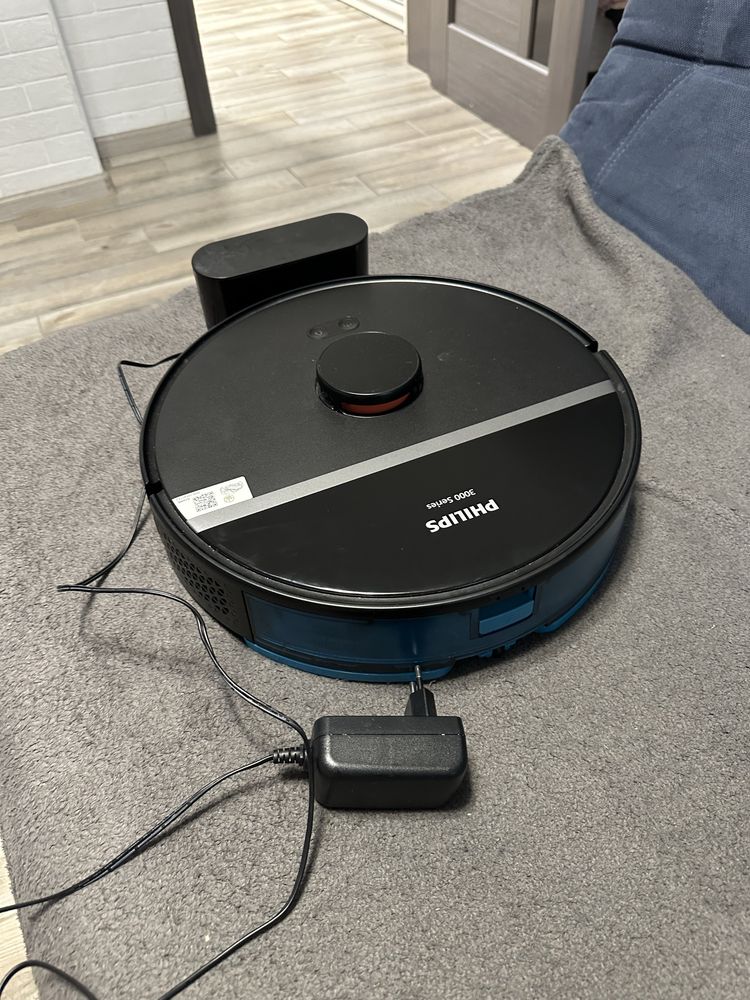 Робот пилосос Philips homerun 3000