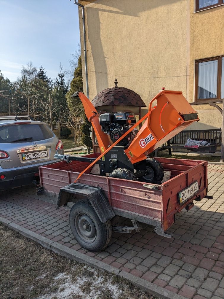 Оренда щепоріза,подрібнювача гілок на тріску