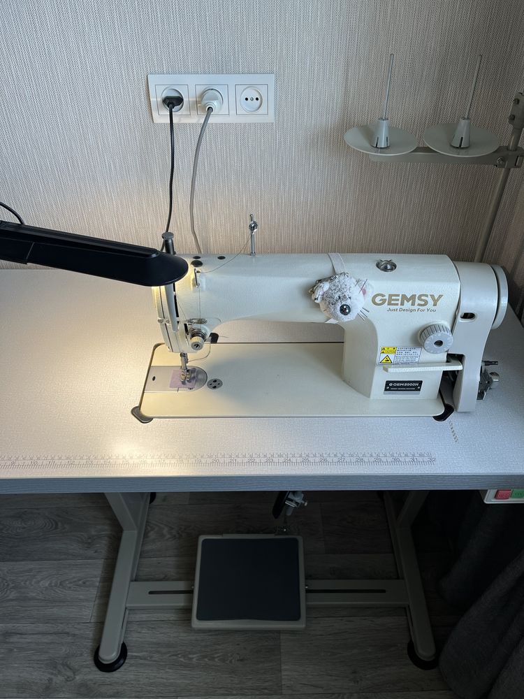 Промышленная швейная машинка Gemsy 8900H