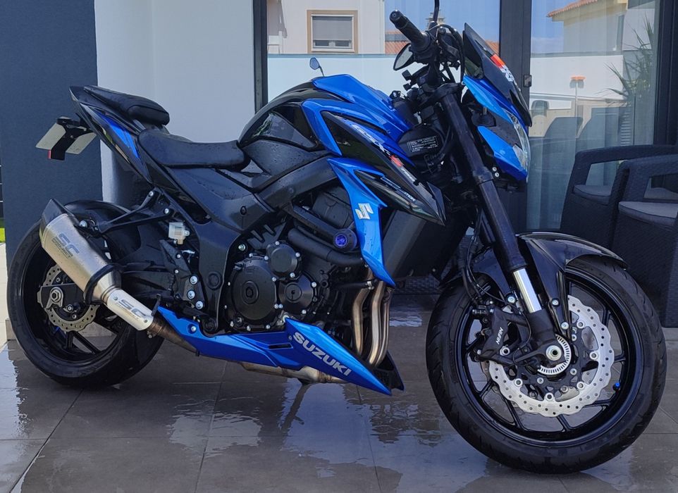 Mota Suzuki gsxs 750