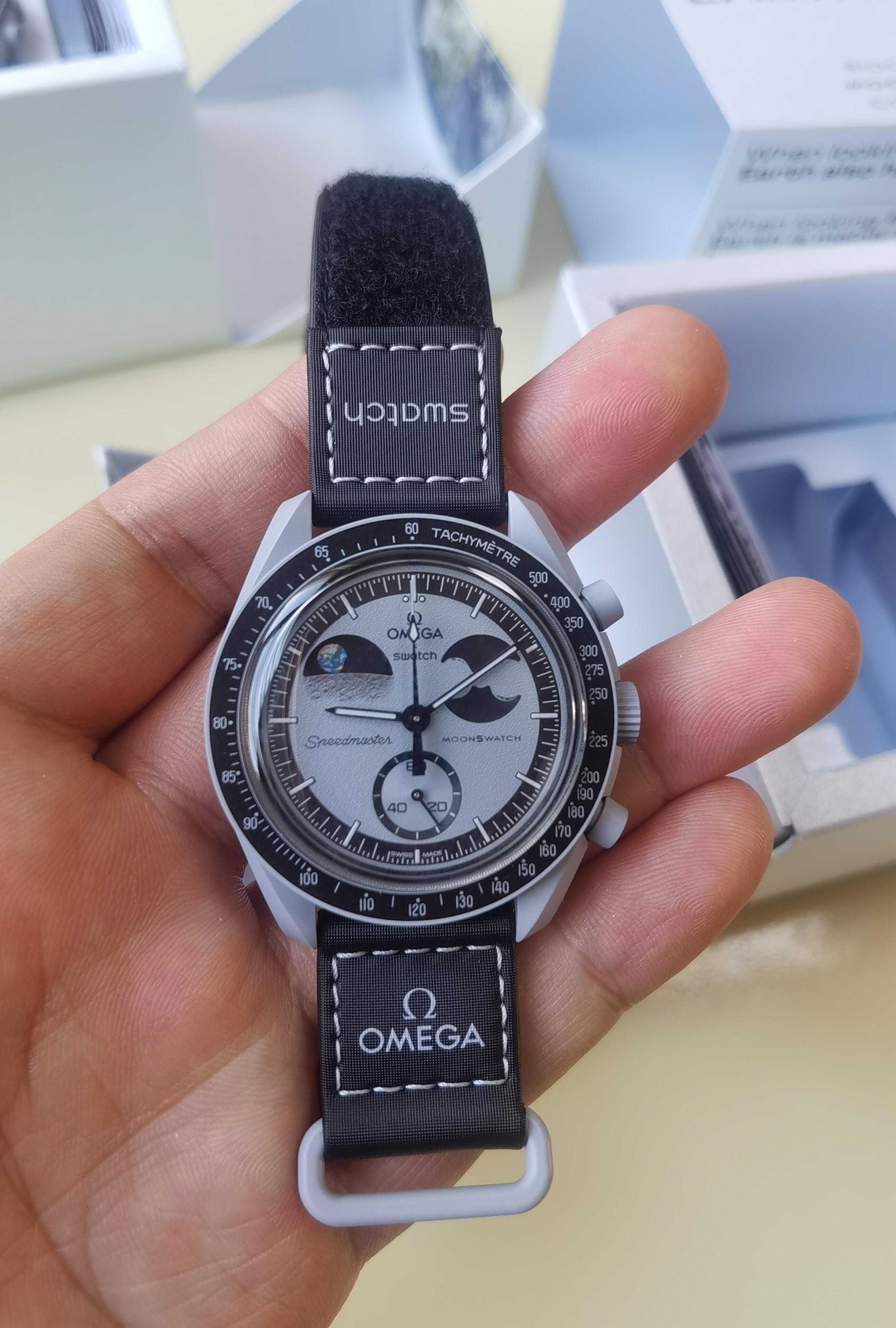 Omega8 swatch swatch x Omega Moonswatch Mission to Earthphase