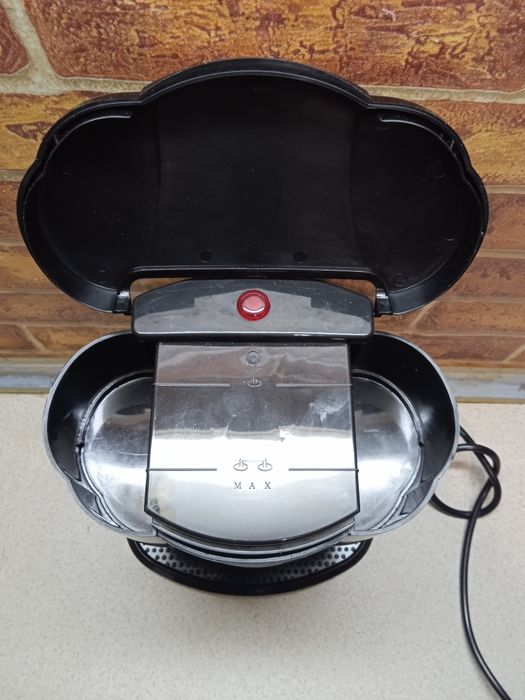 Продам. Кофеварку.