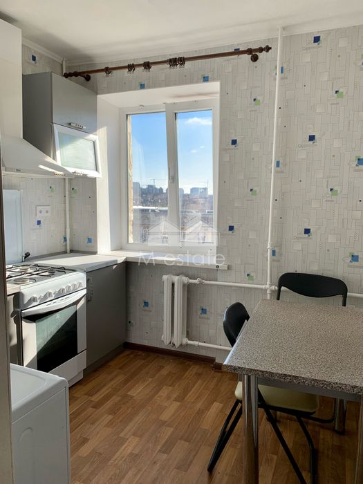 Продам 1 к квартиру Бот Сад Павлово поле, Олександра Олеся, 10