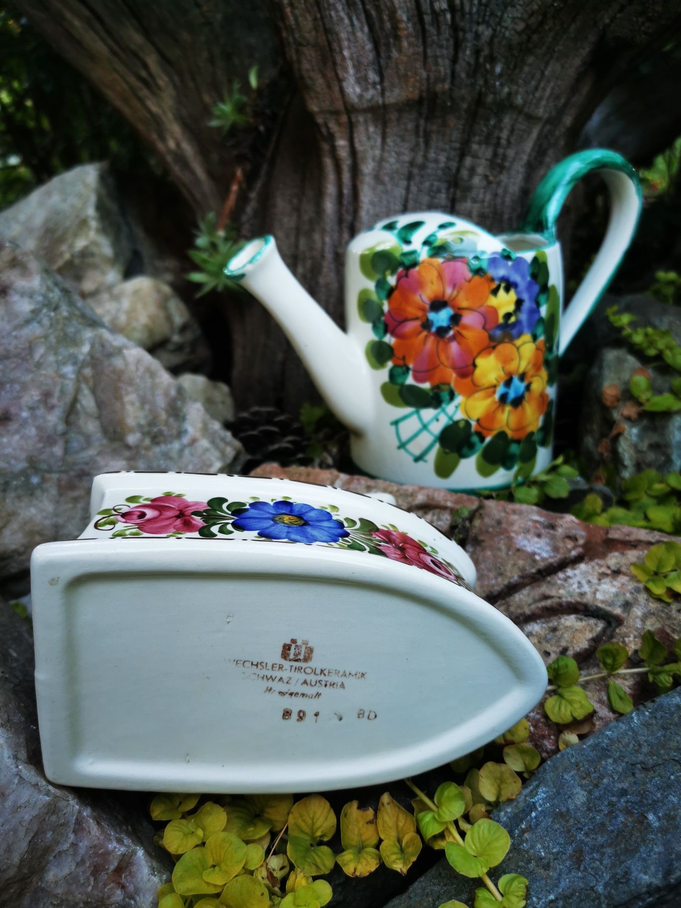 Ceramiczne ozdobne żelazko  kwiaty, ręcznie malowany, Austria UNIKAT