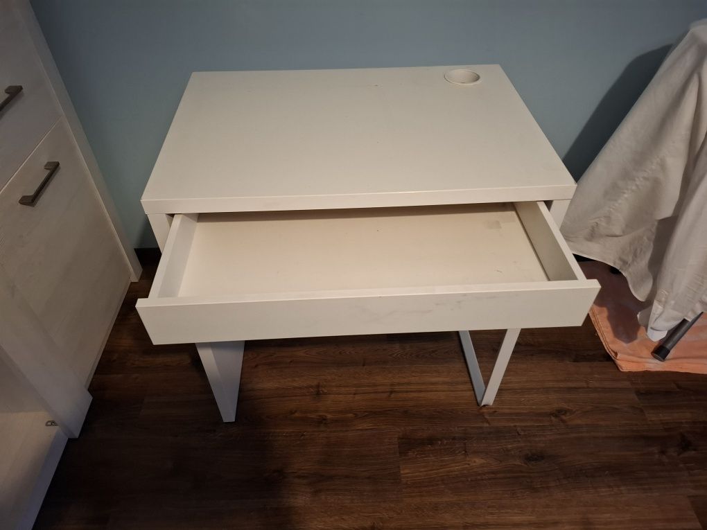 Biurko Ikea biale