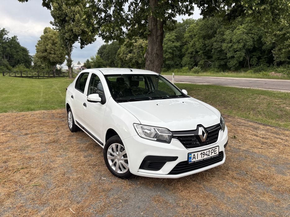 Продаю автомобіль Renault