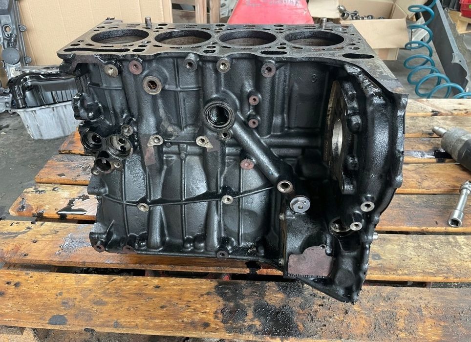 Silnik mercedes 2.2 cdi  651 vito sprinter viano w204 w212 blok dol