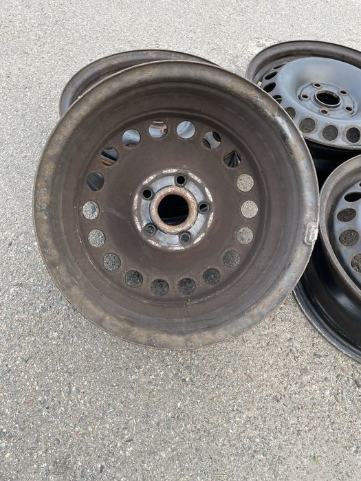 Диски діски p15 R15 EТ47 ет47 5 112 6J VW Skoda Audi гольф октавія