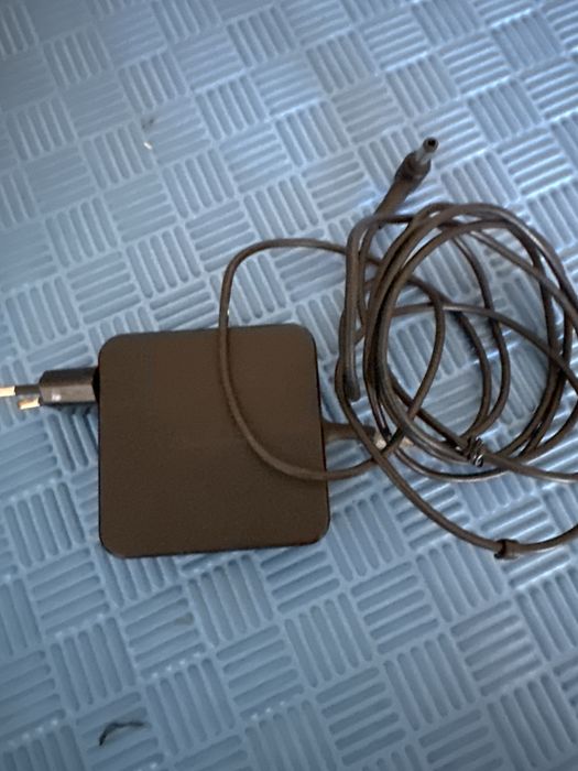 Portatil ASUS em boas condições.