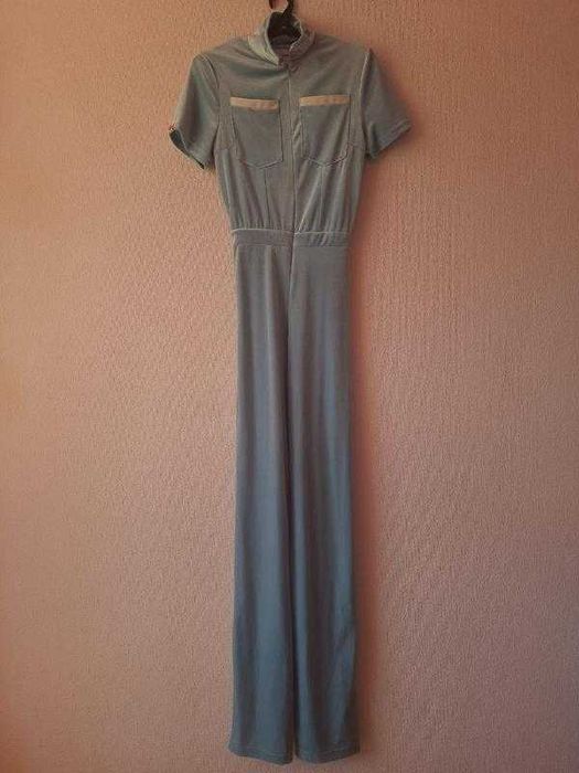 Оксамитовий блакитний комбінезон peachy den catssuit