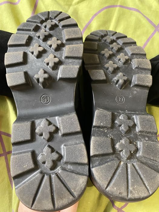 Ботфорти жіночі утеплені. 39 розмір