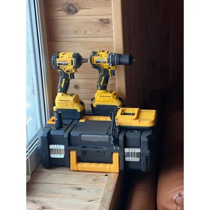 Набор аккумуляторного инструмента 2 в1 Шуруповерт+Гайковерт