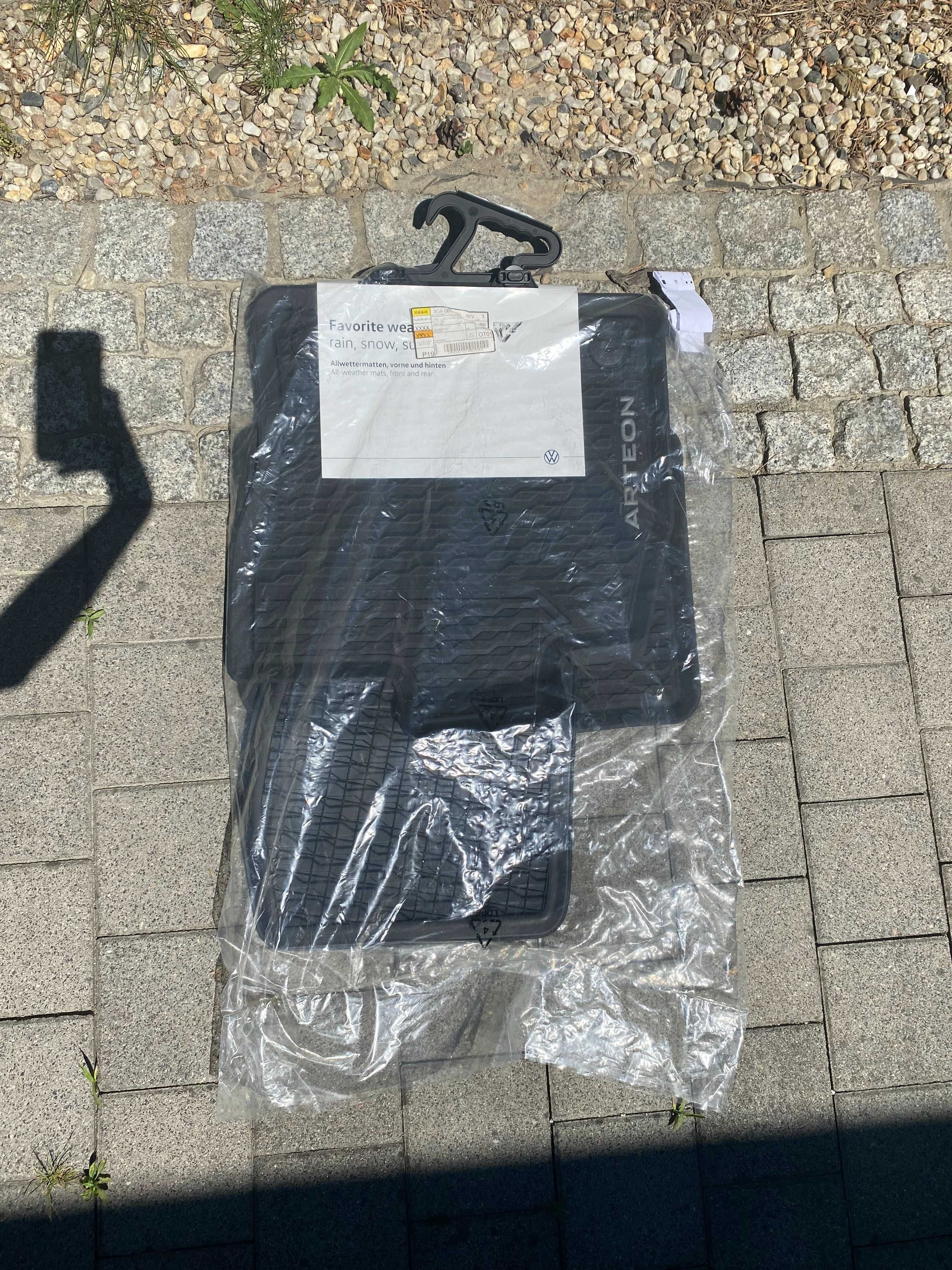 Oryginalne nowe dywaniki gumowe VW Arteon, komplet 4 szt.