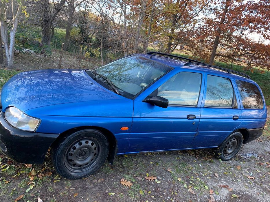 Продам Ford escort
