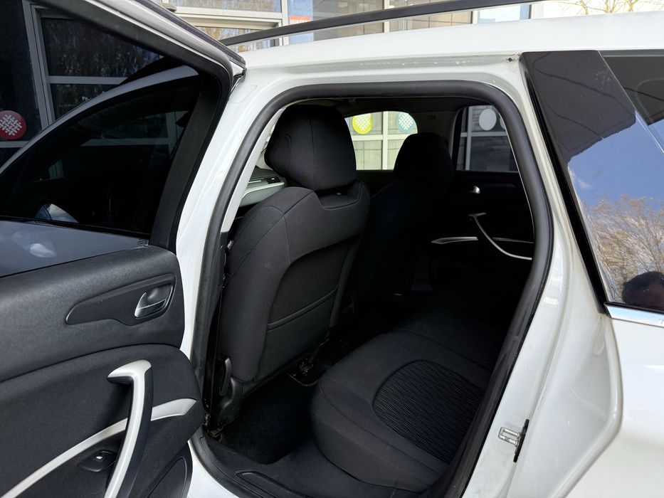 Citroen C5 LIFT 1.6 HDI 115KM *Navi*Klimatronik*PDC*LED*DVD*Alu*