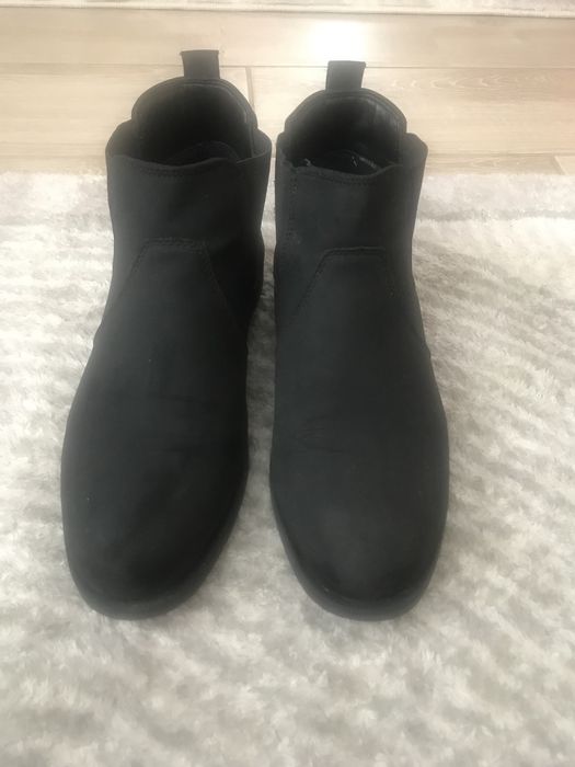 Осіннє чоловіче взуття з штучного якісного нубуку