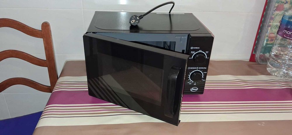 venda de microondas  quase novinho