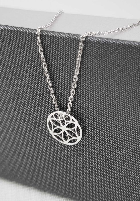 Srebrna celebrytka ażurowe kółeczko