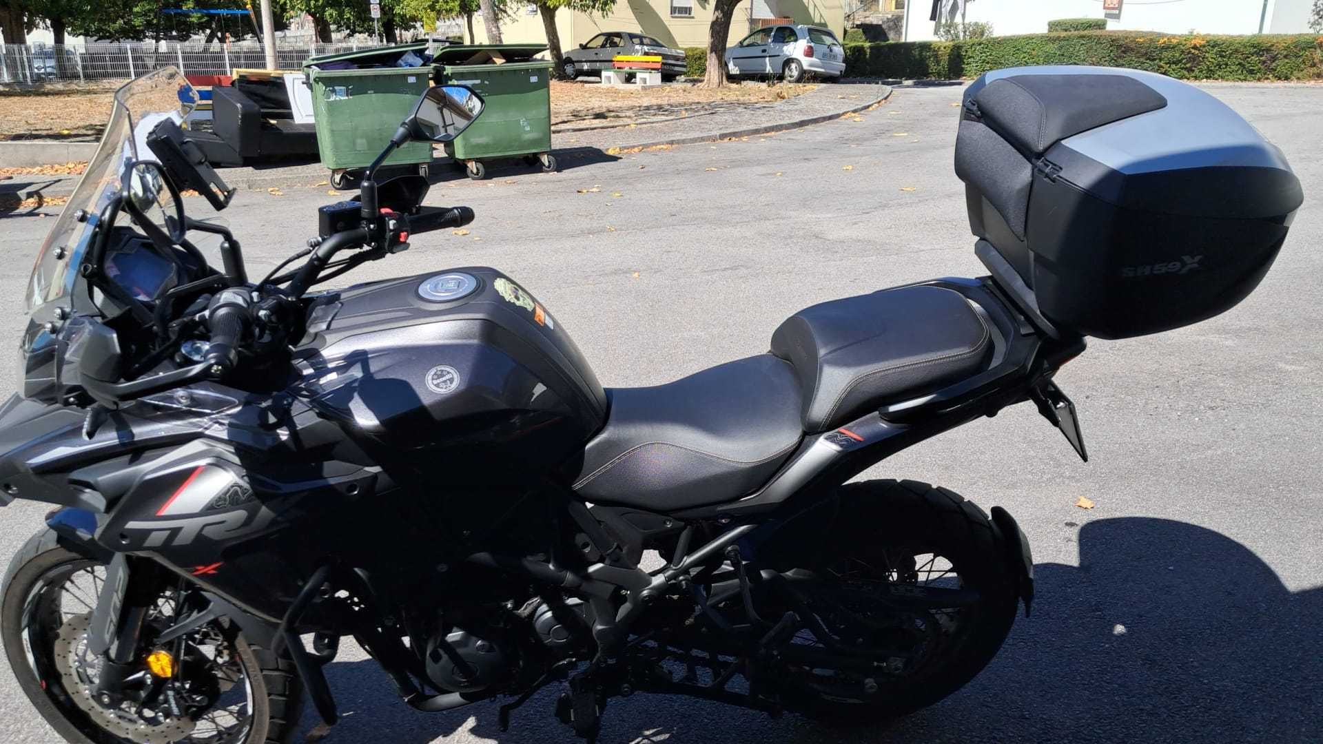 Motocicleta Benelli Tkr 502cc - ano 2024