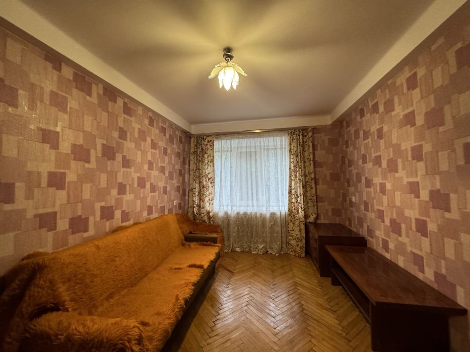 Оренда 2к. квартири в Подільському районі, по вул. Кирилівська, 129.