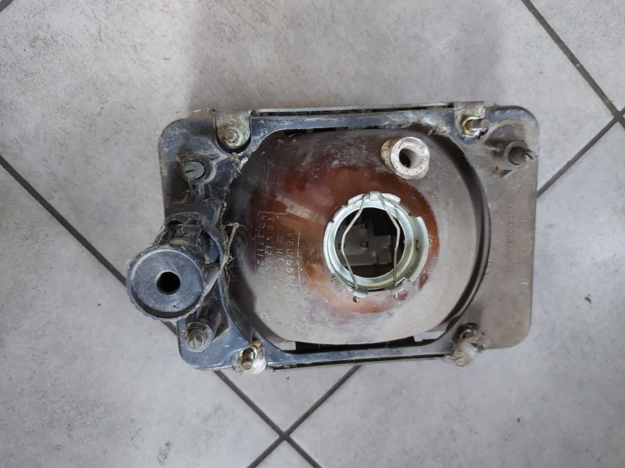 Łada Oka lampa przednia prawa FV transport/dostawa