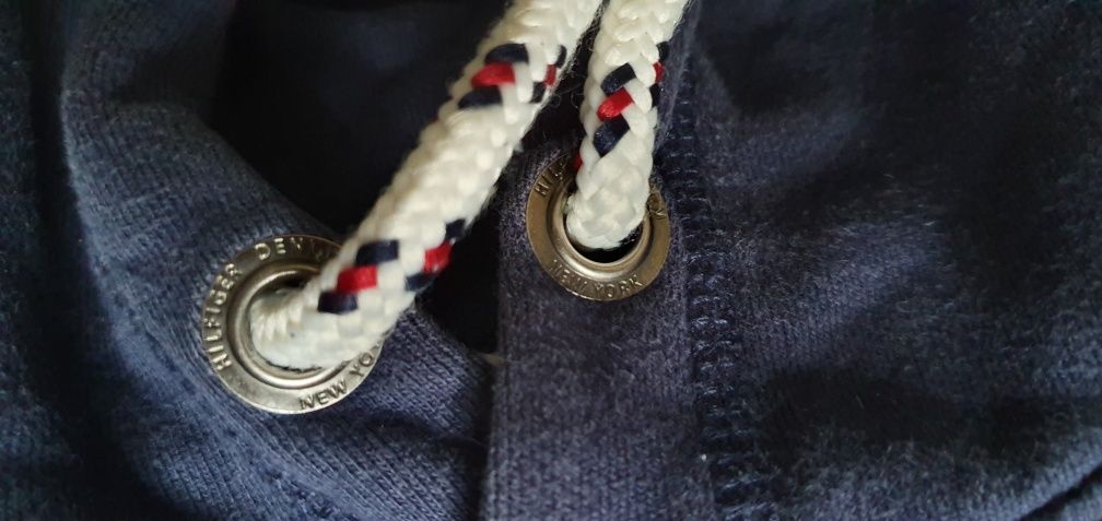 Bluza z kapturem Tommy Hilfiger rozmiar M stan bardzo dobry
