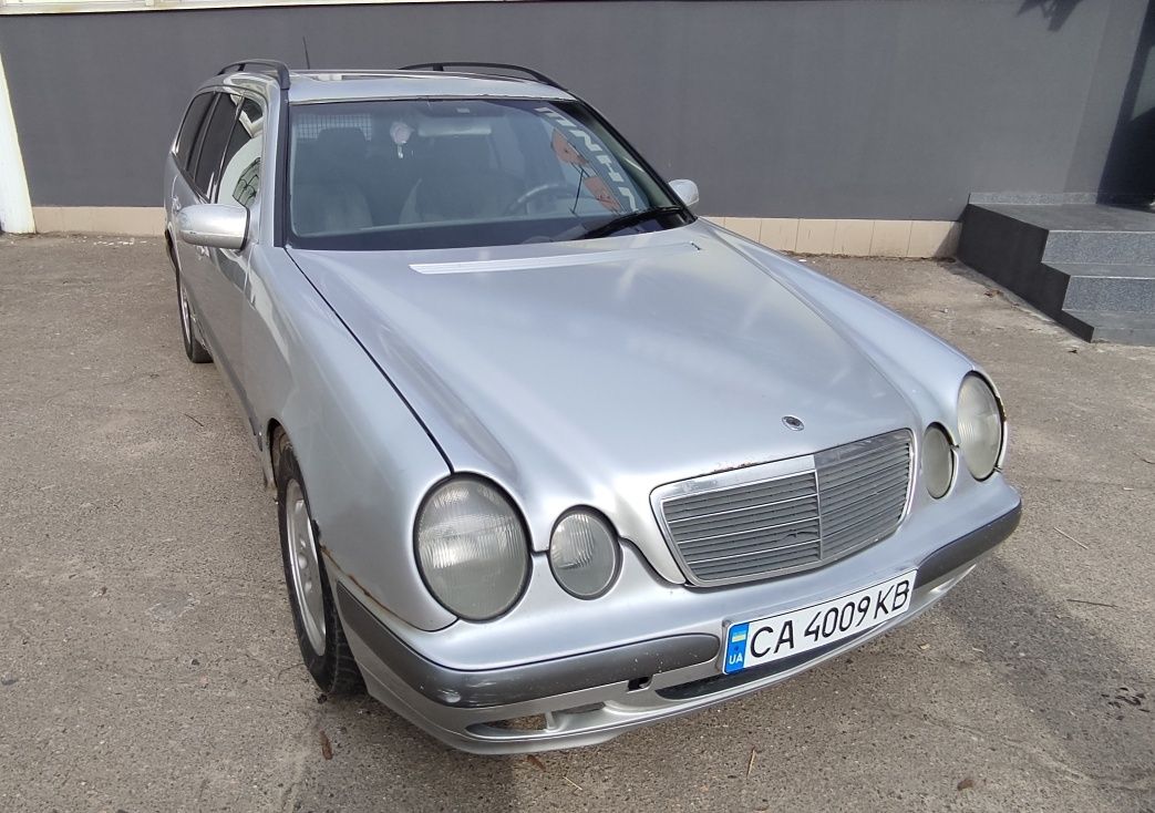 Mercedes-Benz W210 2,2 TDI  AVT universal 2000р