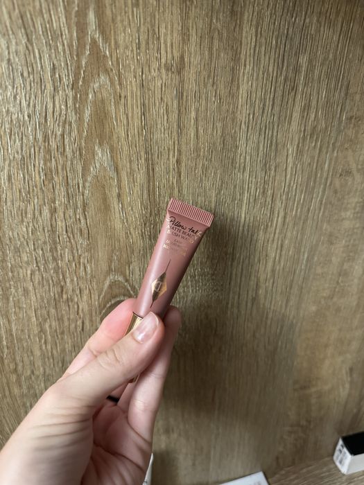 Румяна Charlotte Tilbury