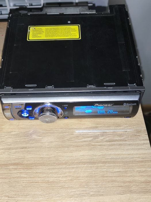 Radio samochodowe Pioneer DEH-P75BT