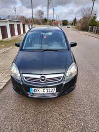 Opel Zafira 1.8 benzyna 2012/2013 rok, siedmioosobowy