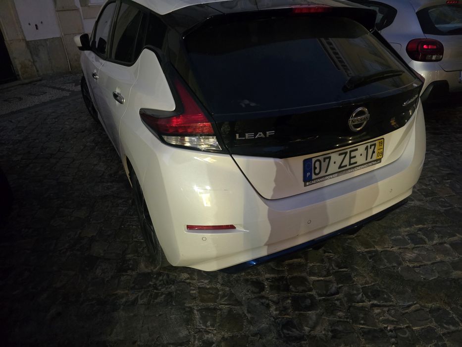 NISSAM LEAF  eletrico