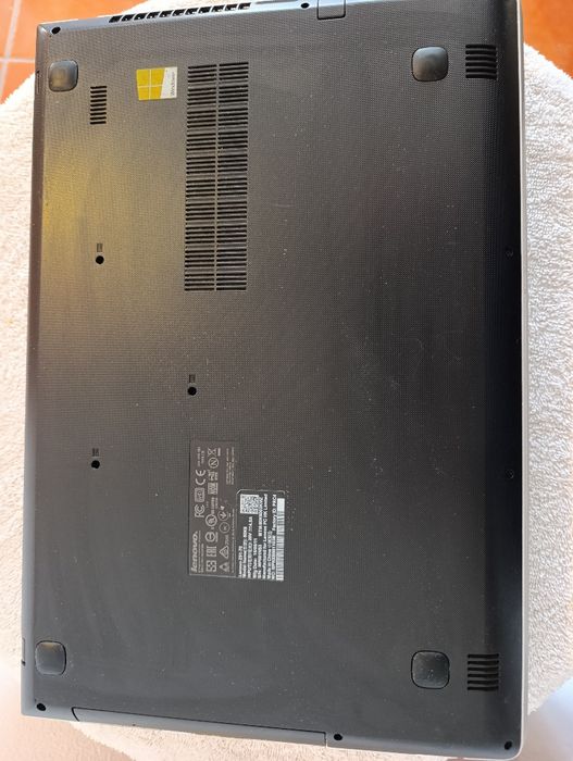 Lenovo Z51-70 (i5-5200U - 8GB RAM - 256GB SSD - GPU R9-M375 2GB)