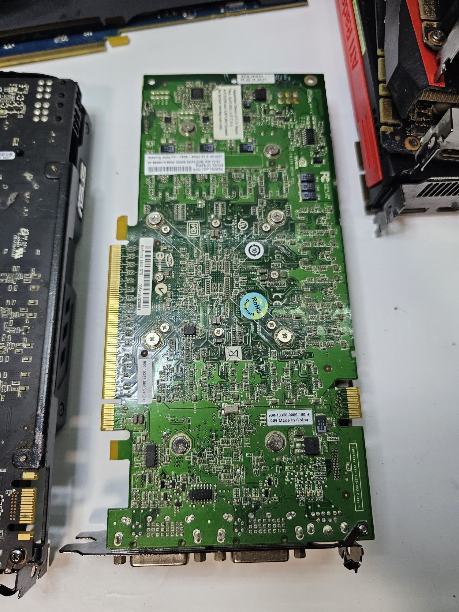 Лот 7 відеокарти Radeon Asus Nvidia та інші