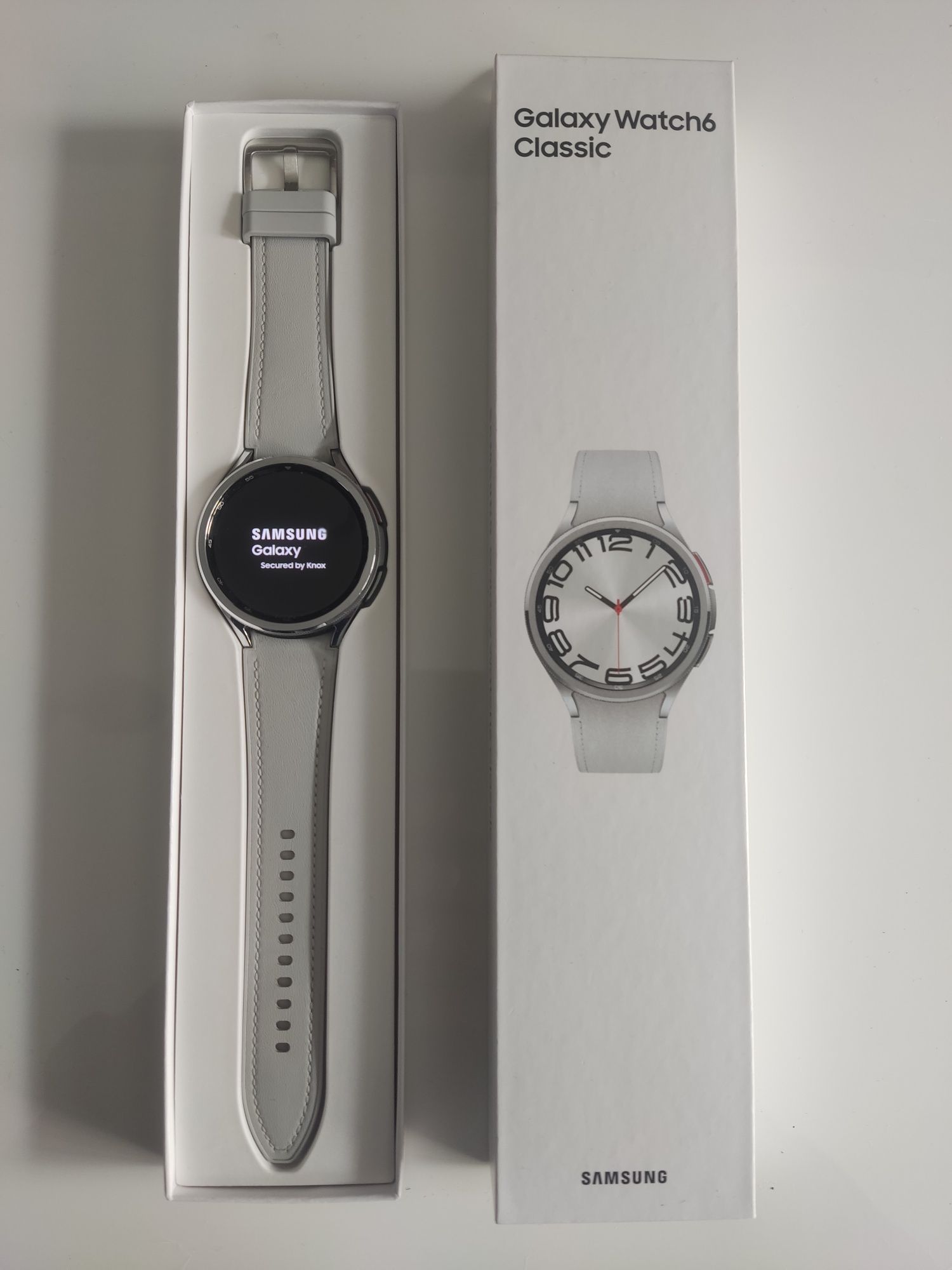 Galaxy watch 6 classic 47mm NOVO com garantia + carregador