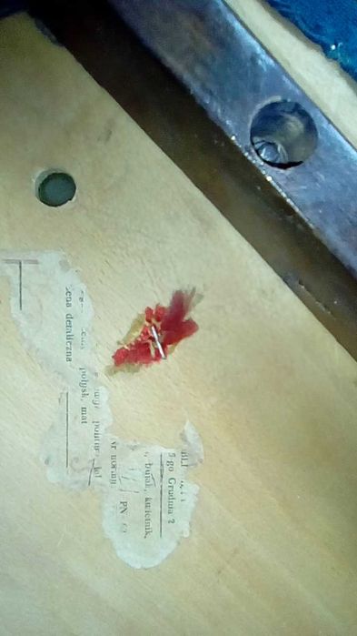 Oryginalne krzesło z PRL, rzadko spotykany styl.