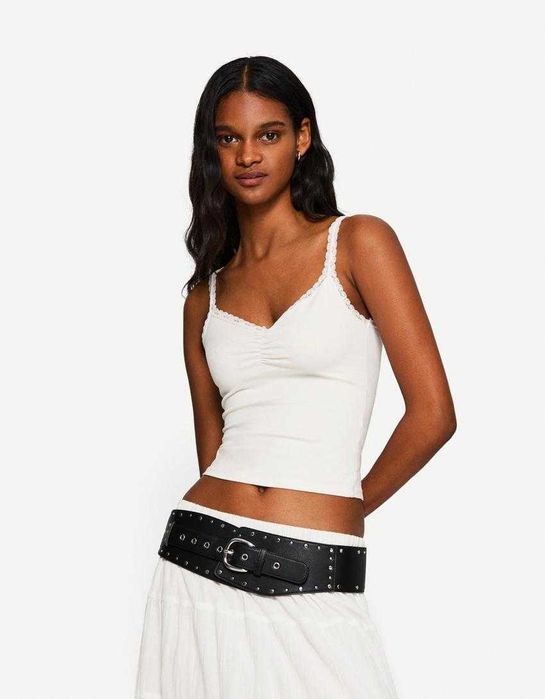 Майка топ з мереживом Bershka y2k coquette