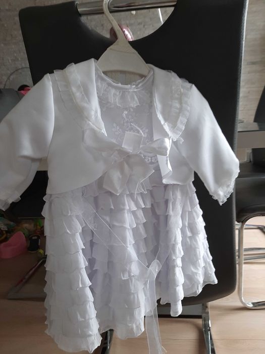 Sukienka do chrztu rozm.68 bolerko plus czapeczka, zestaw wiosna/lato