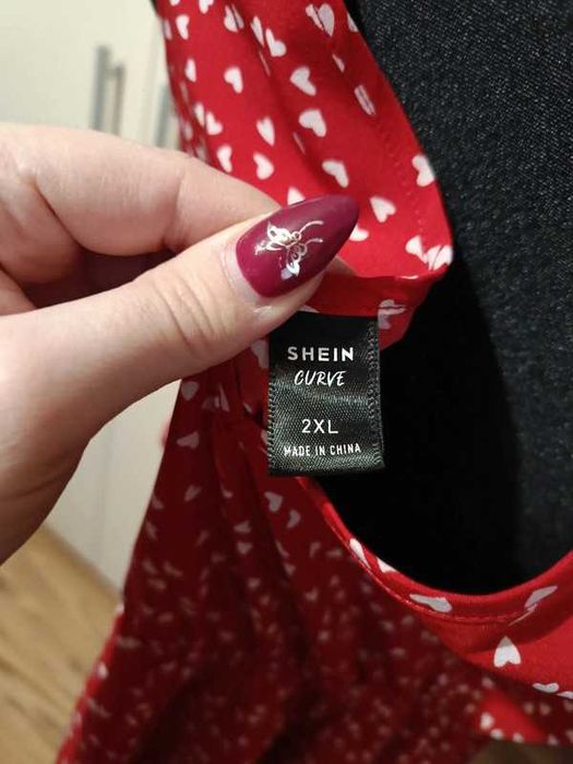 sukienka czerwona shein 44
