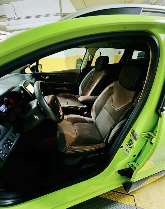 Renault clio 1.5 dci black edition2019/6