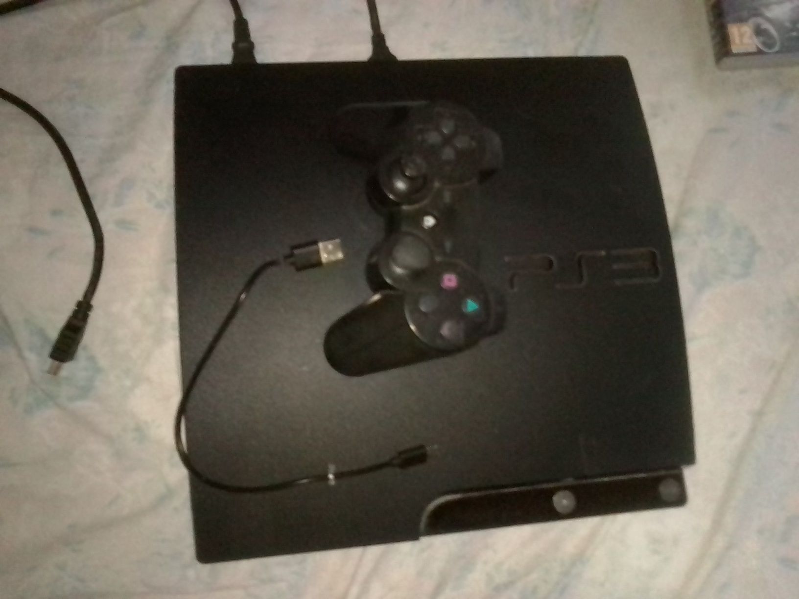 Ps3 com 500g 1 comando sem fios e 7 jogos impecável