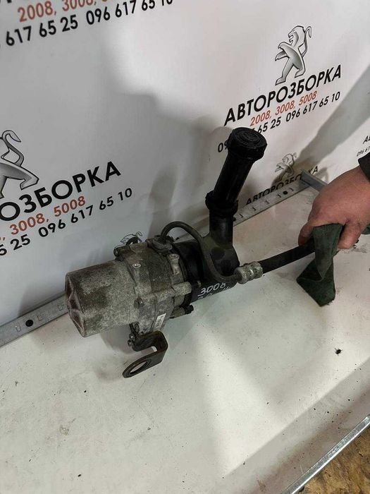 Гур електропідсилювач на пежо 3008 14 рік