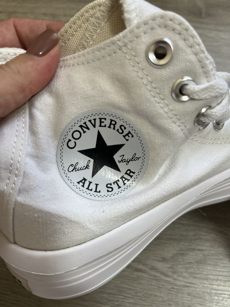 Оригінальні кеди Converse