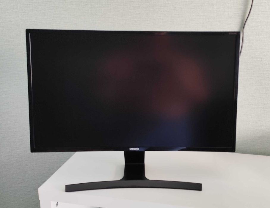 Monitor Samsung 27"