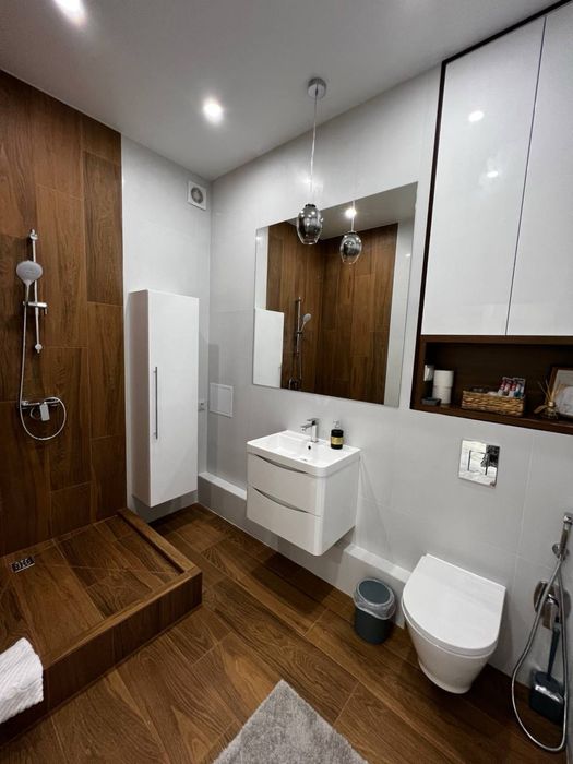 Посуточный Люкс Запорожье , центр города .