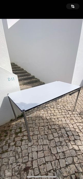 USM desk white original