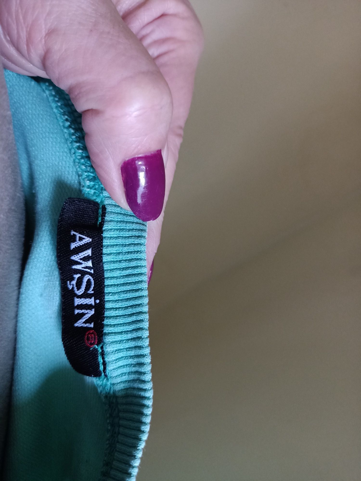 Bluza miętowa z aplikacją M/L