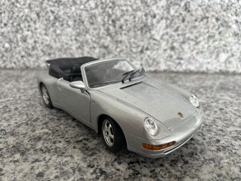 Miniaturas 1/24 burago, maisto, new-ray