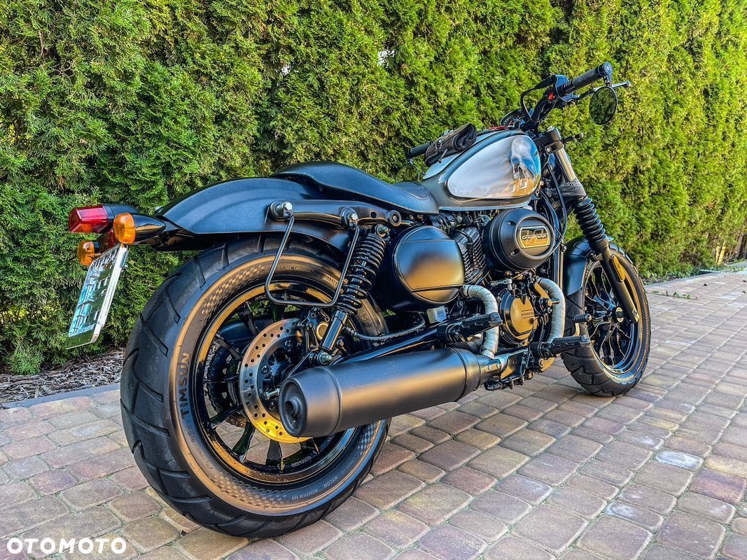 Hyosung Aquila GV 125 S KAT.B zarejestrowany 8.6k km